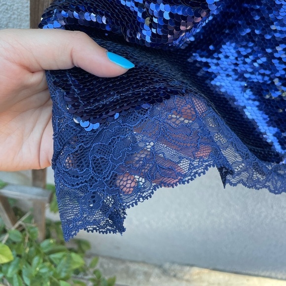 Free People Swinging Sequins Lace Trim Tank In Midnight - Picture 4 of 10